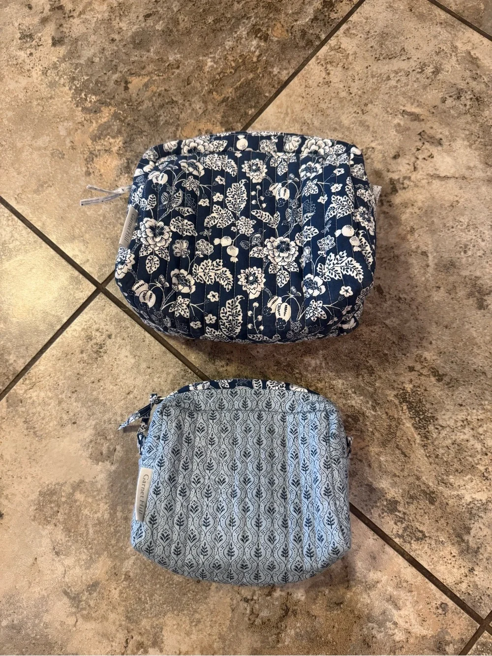 Garnet Hill quilted cosmetic bag set of (2) vibrant navy and white floral